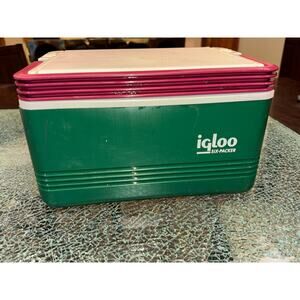 Vintage 80's Igloo Polar Six Cooler in Green, White & Maroon